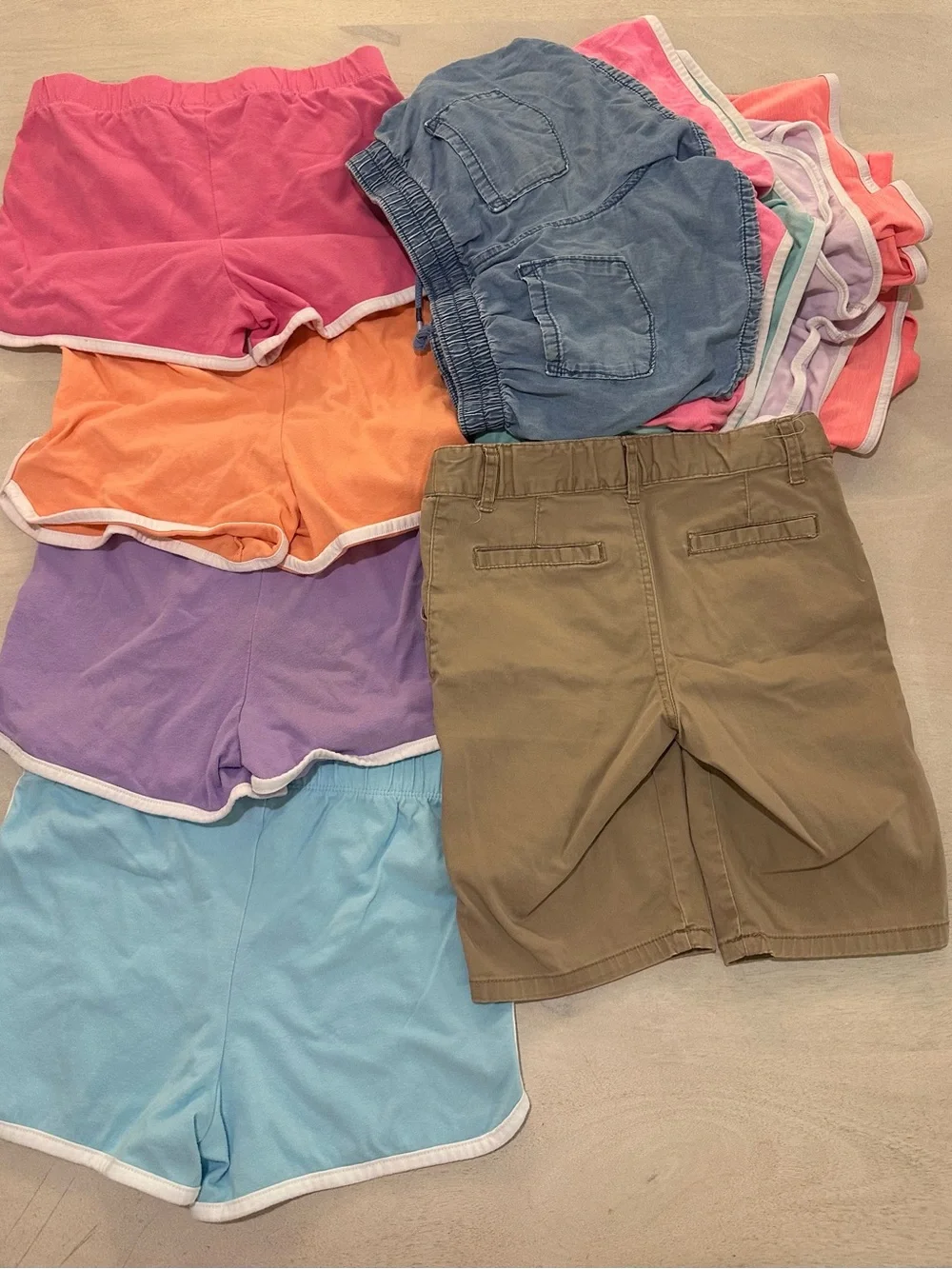 The Children's Place Girls Multicolor Athletic & Khaki Shorts Set Bundle of 11